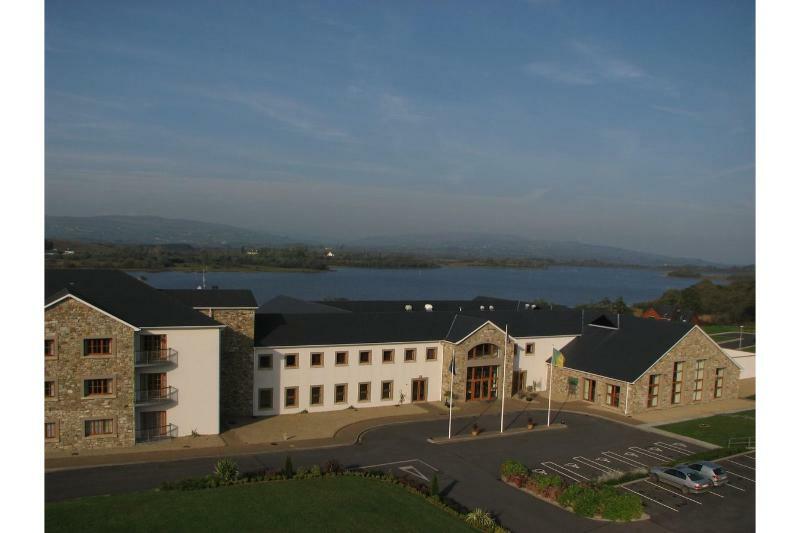 Ramada Hotel And Suites At Lough Allen Drumshanbo Eksteriør bilde